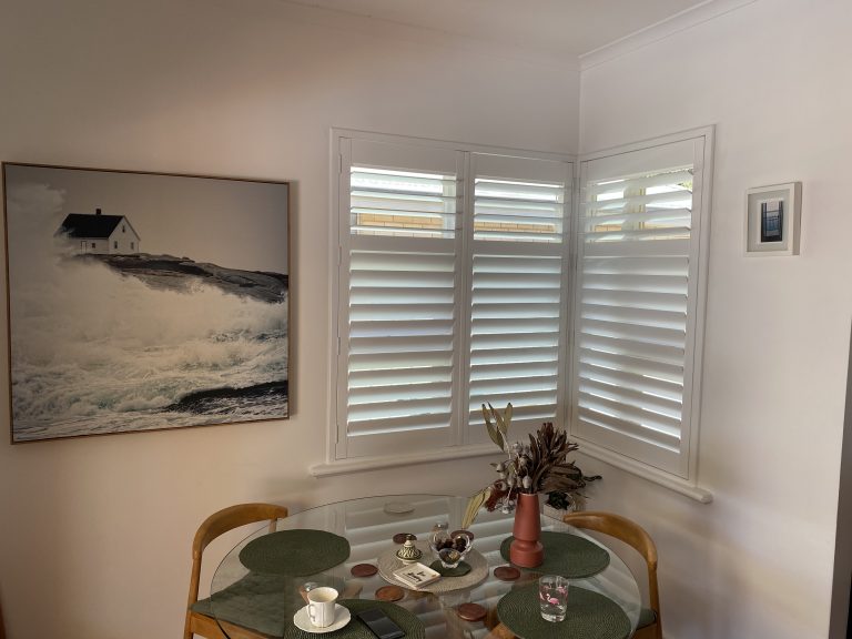 Plantation shutters Corner window